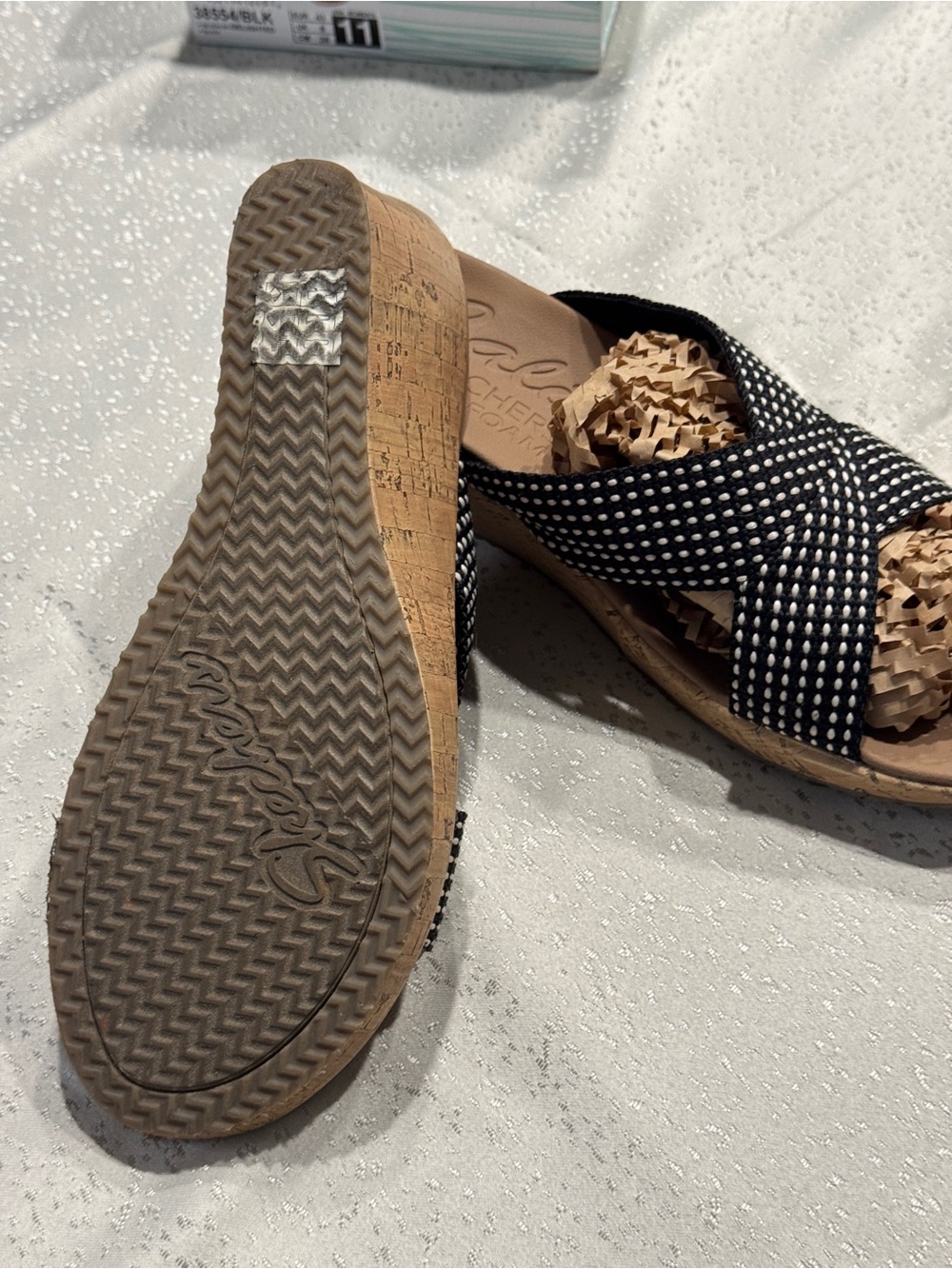Skechers Women’s Black & White Crisscross Slide Sandals - Picture 3 of 3
